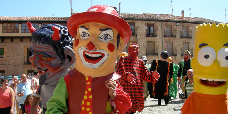 Gigantes y Cabezudos en Sigüenza